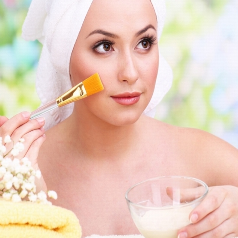 ماسك زيت المشمش يغذي بشرتك