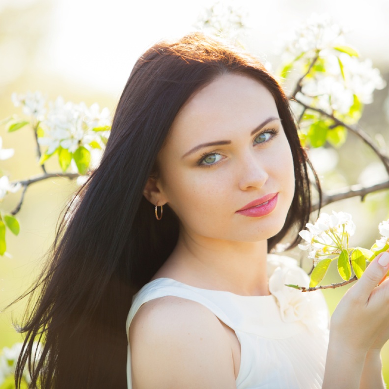 إنتبهي..هذه التصرفات تسلبك أنوثتك!