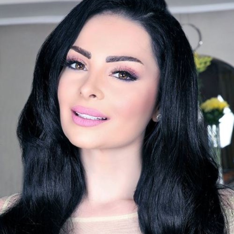 ديانا كرزون