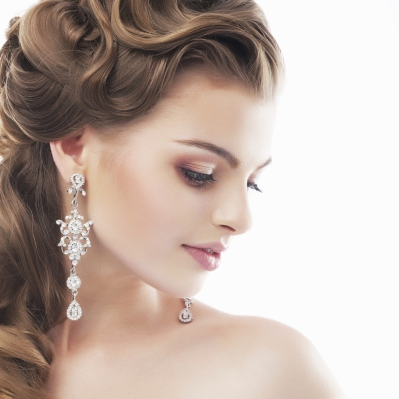 زرقة السماء في مجوهراتك الراقية