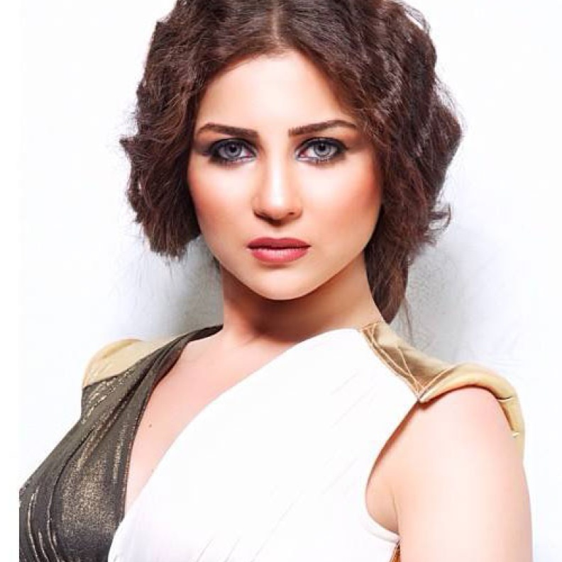 مي عز الدين