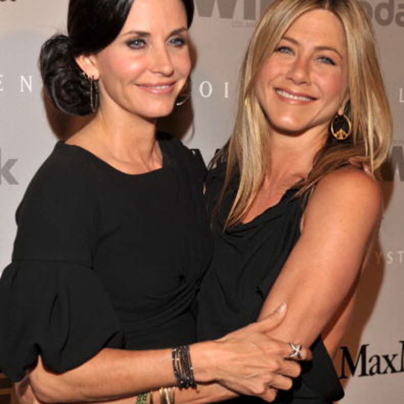 جينيفر و كوكس صداقة للأبد