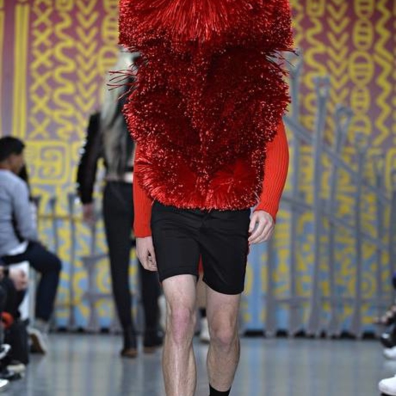 للجنون حصة في أسبوع أزياء الرجال في لندن !