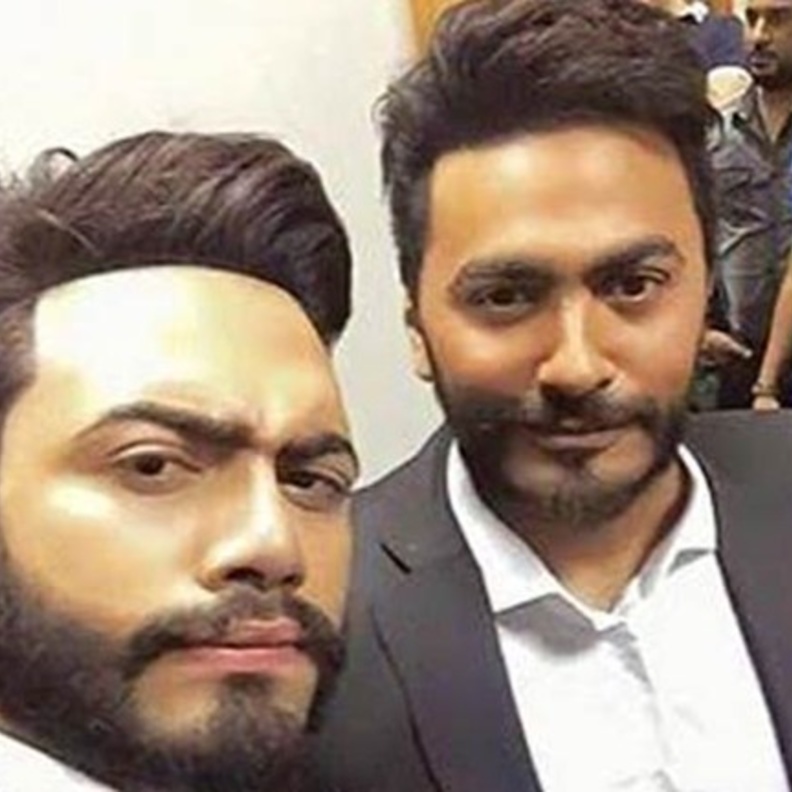 تامر حسنى مع شبيه