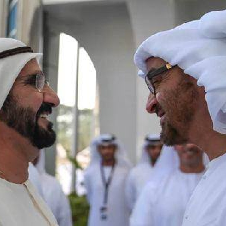 محمد بن راشد ومحمد بن زايد: أرض الإمارات حافلة بقصص الكفاح والتضحيات