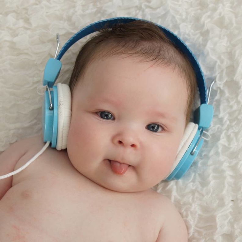 نصائح طبية هامة للحفاظ على حاسة السمع لدى طفلك