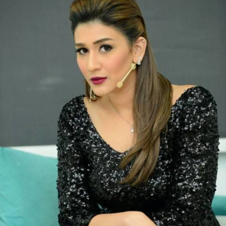 دنيا صلاح عبدالله 2017