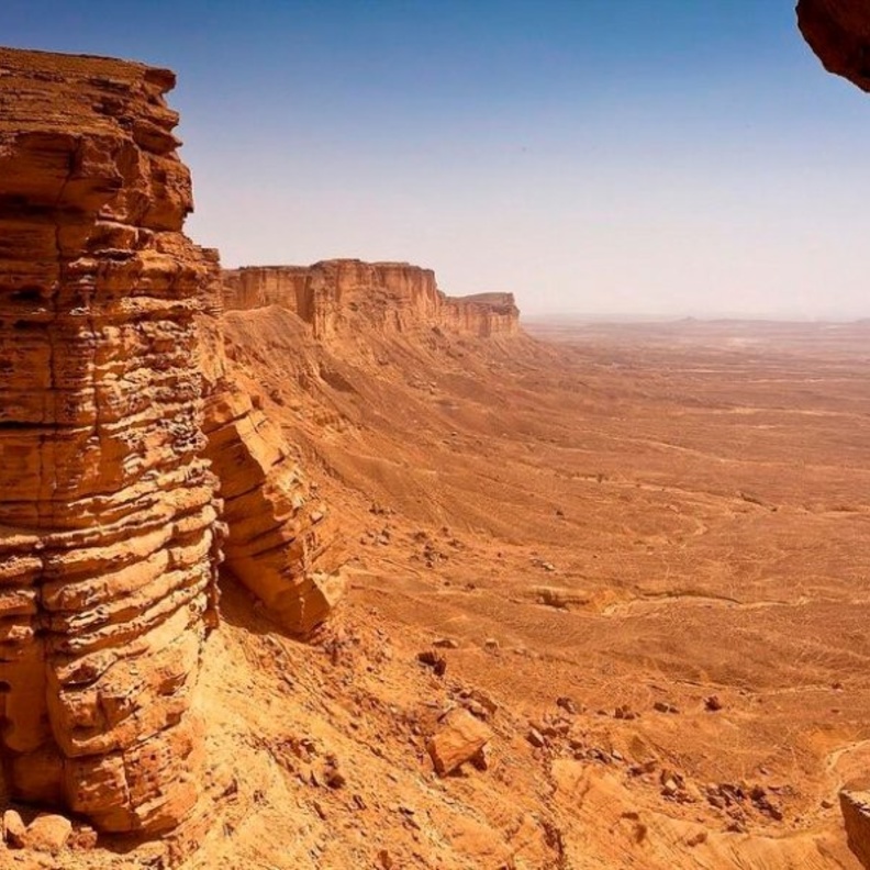 صاحب السمو الملكي الأمير محمد بن سلمان بن عبد العزيز آل سعود، ولي ولي العهد أعلن اليوم عن مشروع المدينة الجديدة