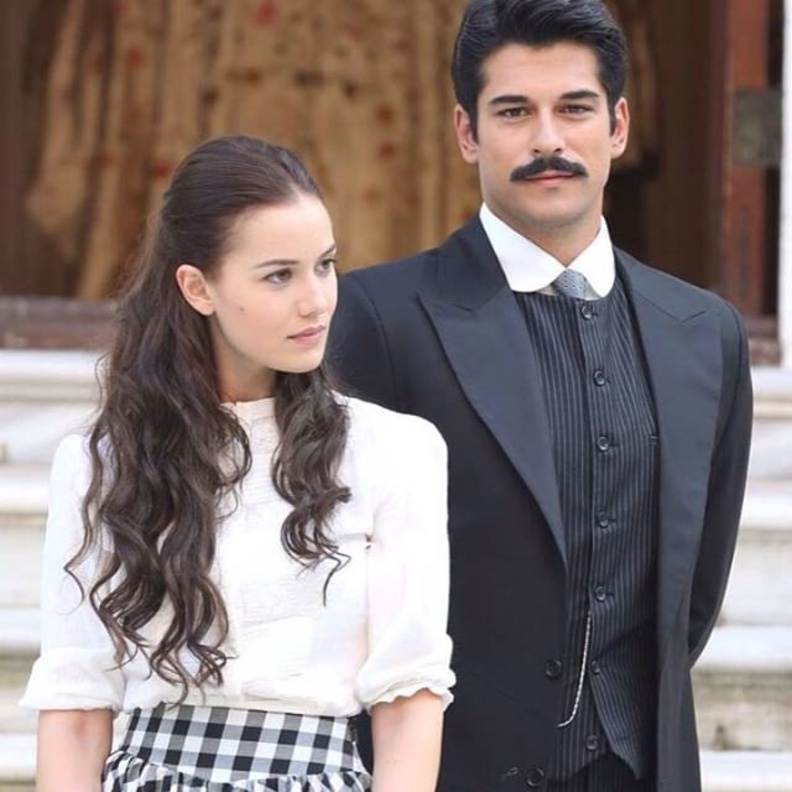 بوراق أوزجفيت وفهرية إفجان