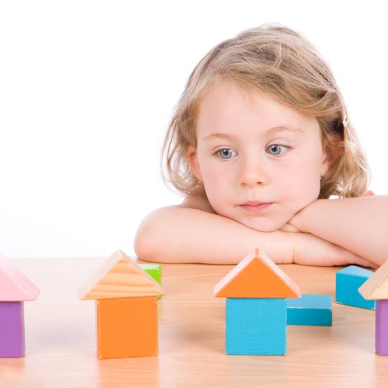 هل توجد علاقة بين التوحد والإبداع؟