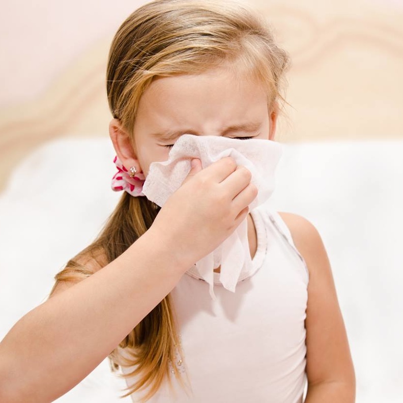 للأم .. بالفيديو - كيف تقين أطفالك أمراض الشتاء؟