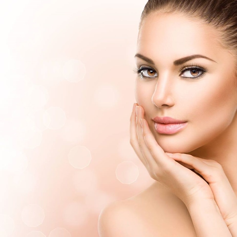 تحنبي هذه الأطعمة لتحافظي على نضارة بشرتك