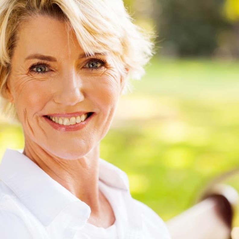 البعد عن الرجال يطيل العمر 