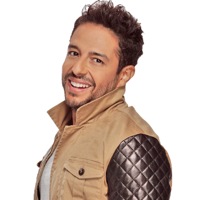 تفاصيل لقاء محمد حماقي بمنى زكي بعد فشل فيلمهما