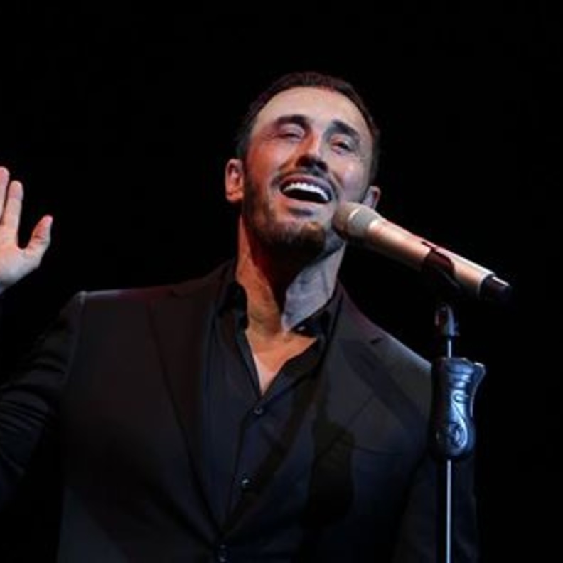 كاظم يغني للعشاق