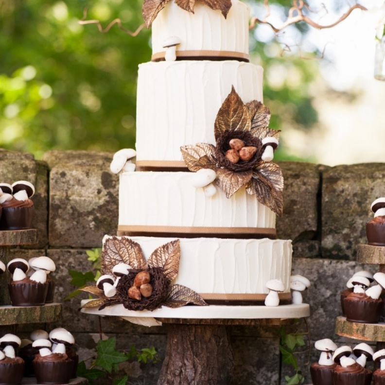 كعكة زفافك من وحي الطبيعة 
