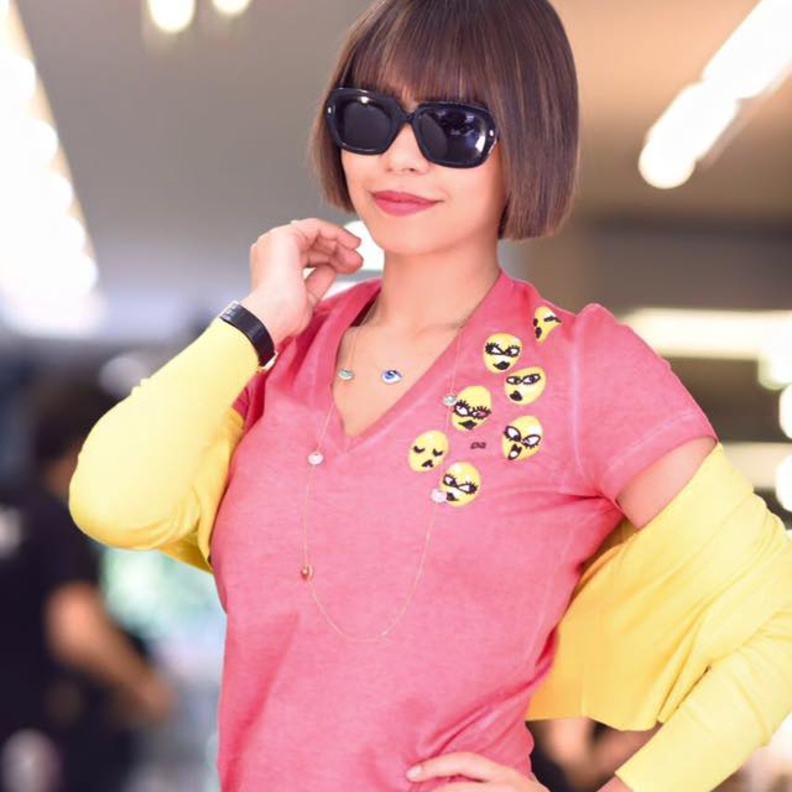 شيرين عبد الوهاب تدعم شبيه بهاء سلطان