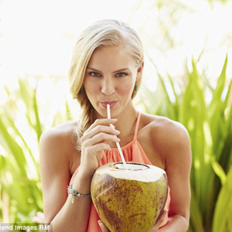 لجوز الهند فوائده ومضاره الصحية أيضاً