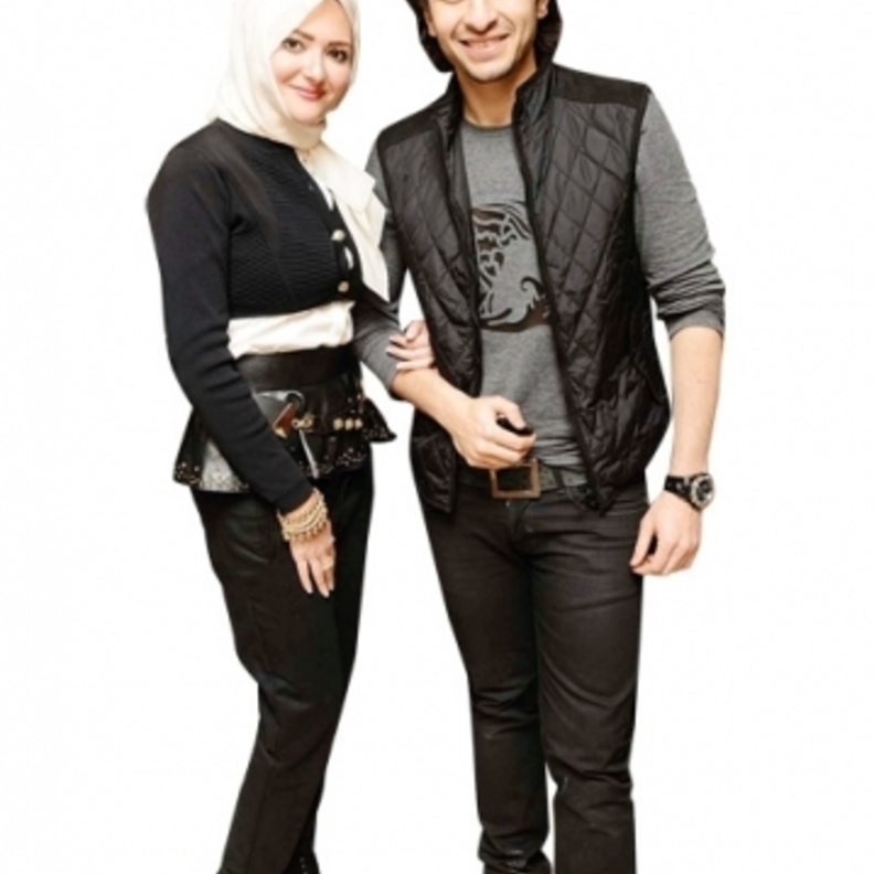 حمادة هلال وزوجته