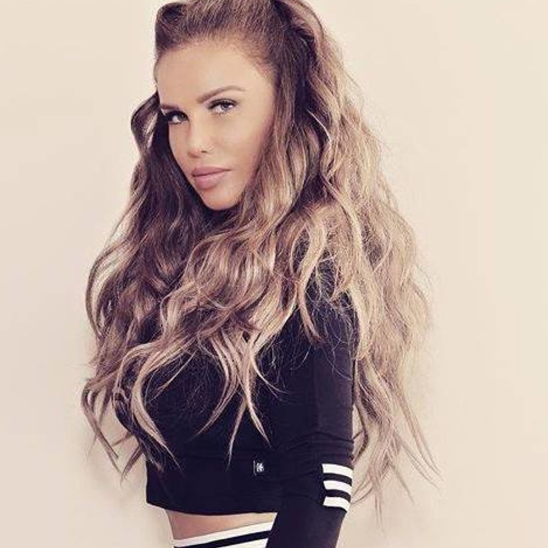 ابنة نيكول سابا