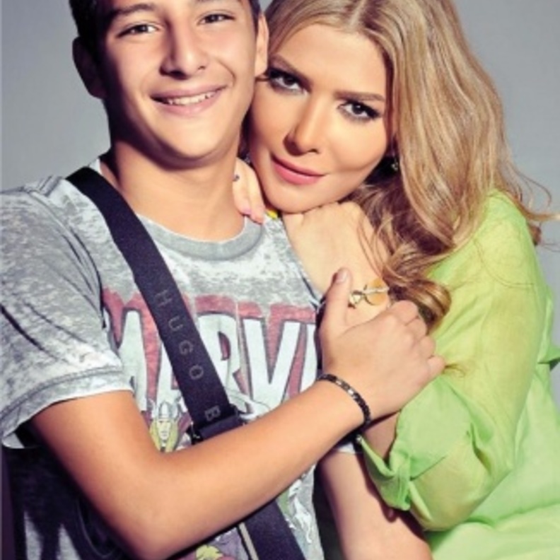 أصالة ونجلها 