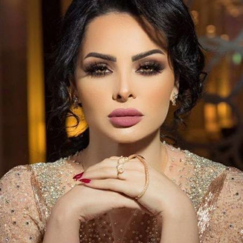 ديانا كرزون عيد ميلاد