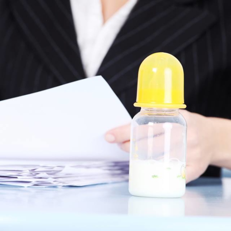 خبراء: إحذروا حليب الأمهات 