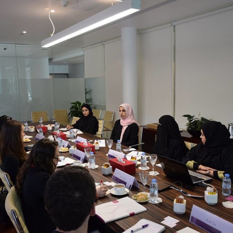 دبي لرعاية النساء والأطفال تستقبل وفداً من السفارة الأميركية