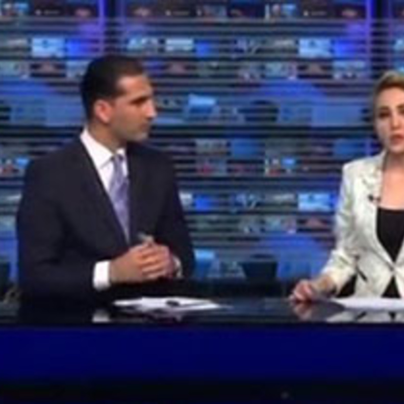 مذيعة تعلن استقالتها على الهواء مباشرة