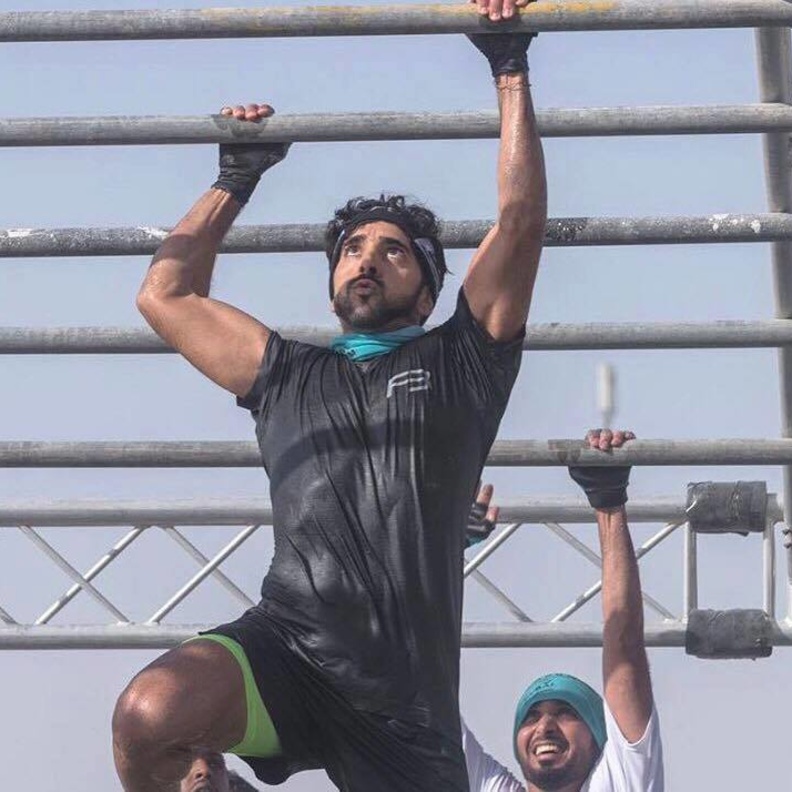 مشاركة الشيخ حمدان بن محمد في سباق ساند ستورم مرموم أعطته أهمية كبرى