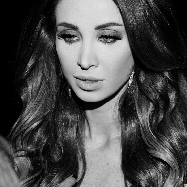 أنابيلا هلال