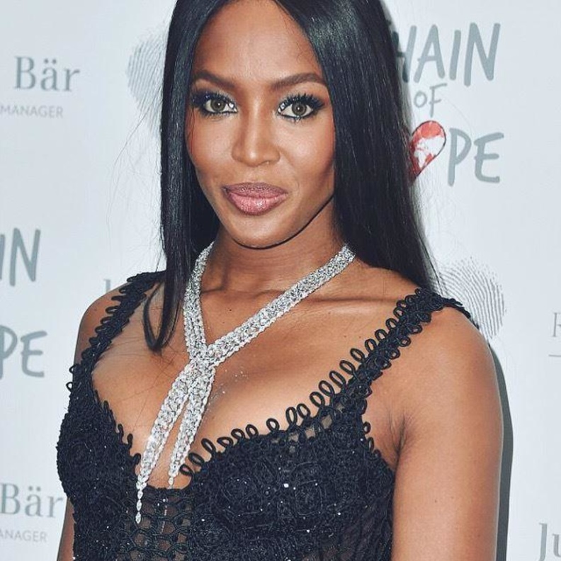 افتتاح متجر سامر حليمة 