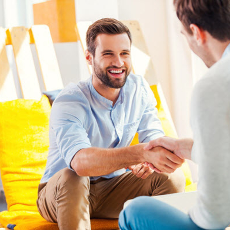 قوة المصافحة تدل على الصحة الجيدة للرجل