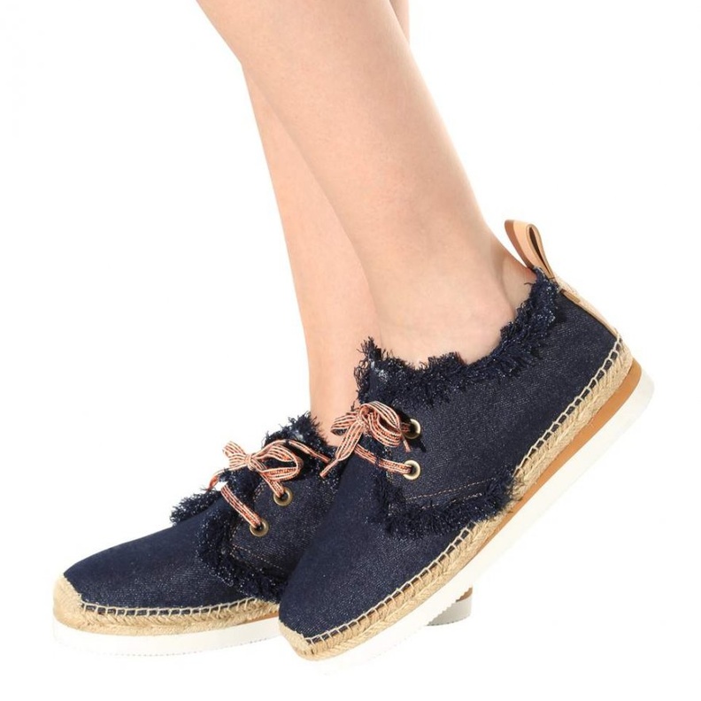 موديلات أحذية الـ‎ Espadrilles ‎بطبعات الجينز من سي باي كلوي See By Chloe