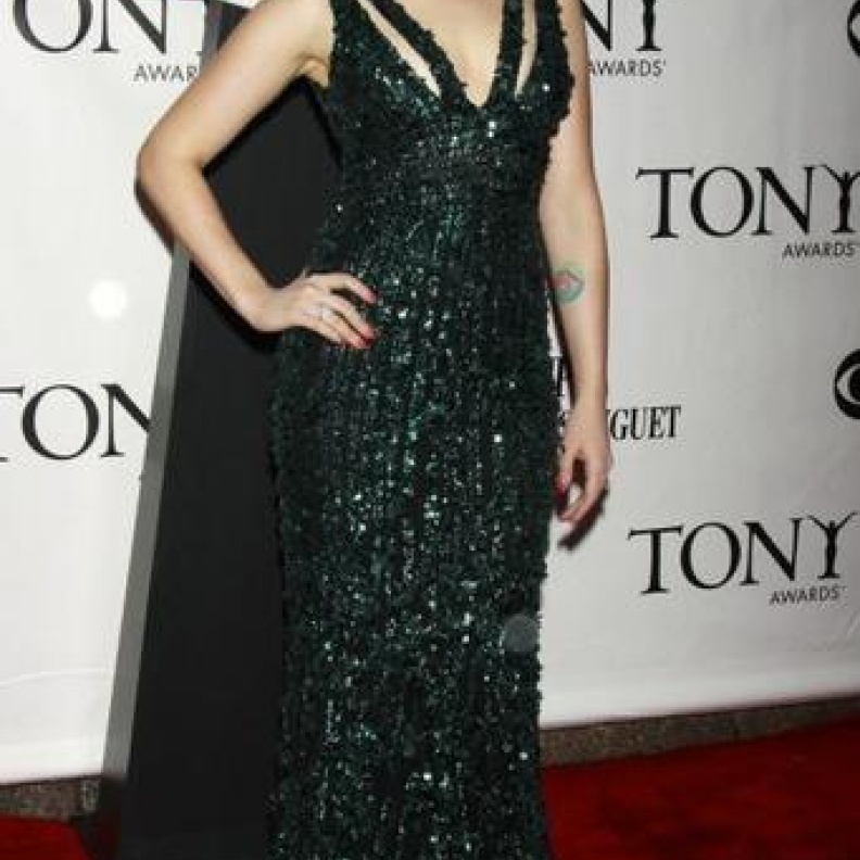 قنبلة سكارليت جونسون