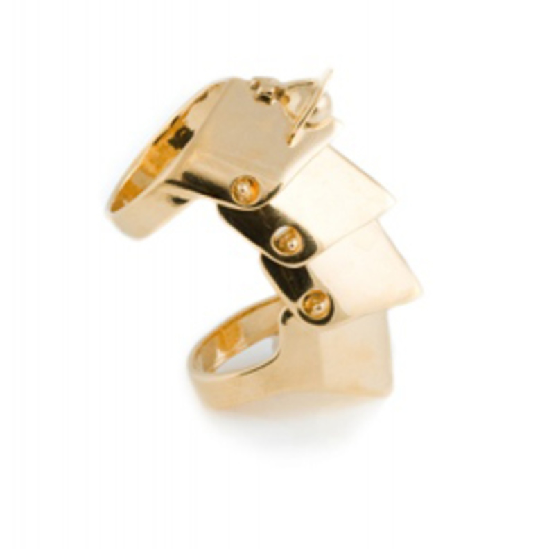 الخاتم  الدرع  من Vivienne Westwood