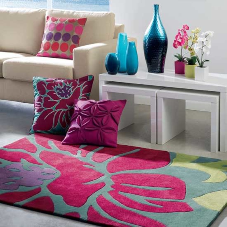 السجاد الملون.. أحدث تيارات الديكور الصيفي 