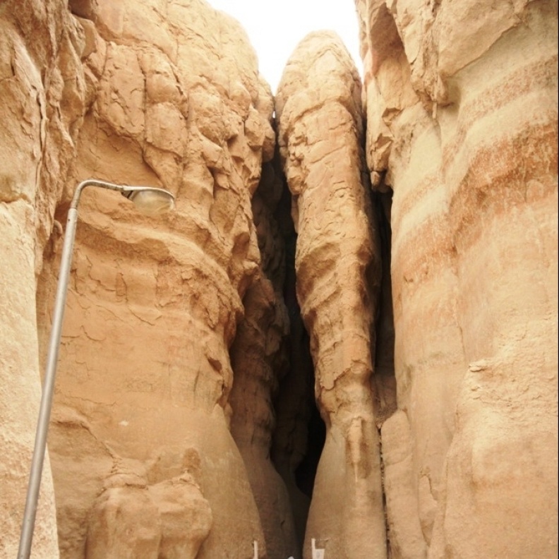 جبل قارة إضافة جديدة لخارطة المواقع السياحية 