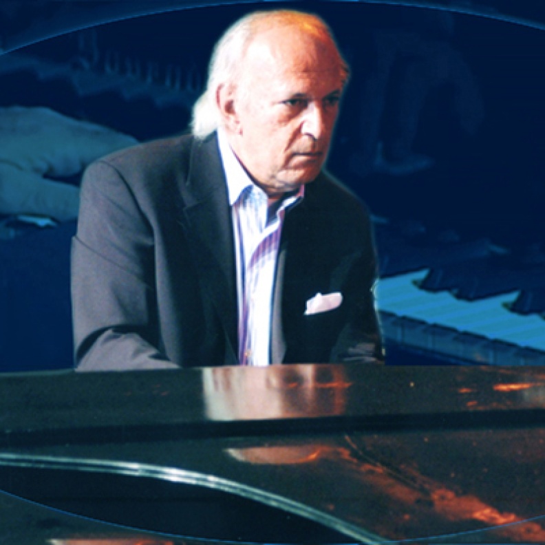 الموسيقار عمر خيرت : يعجبني عمرو وتامر وبحة شيرين  