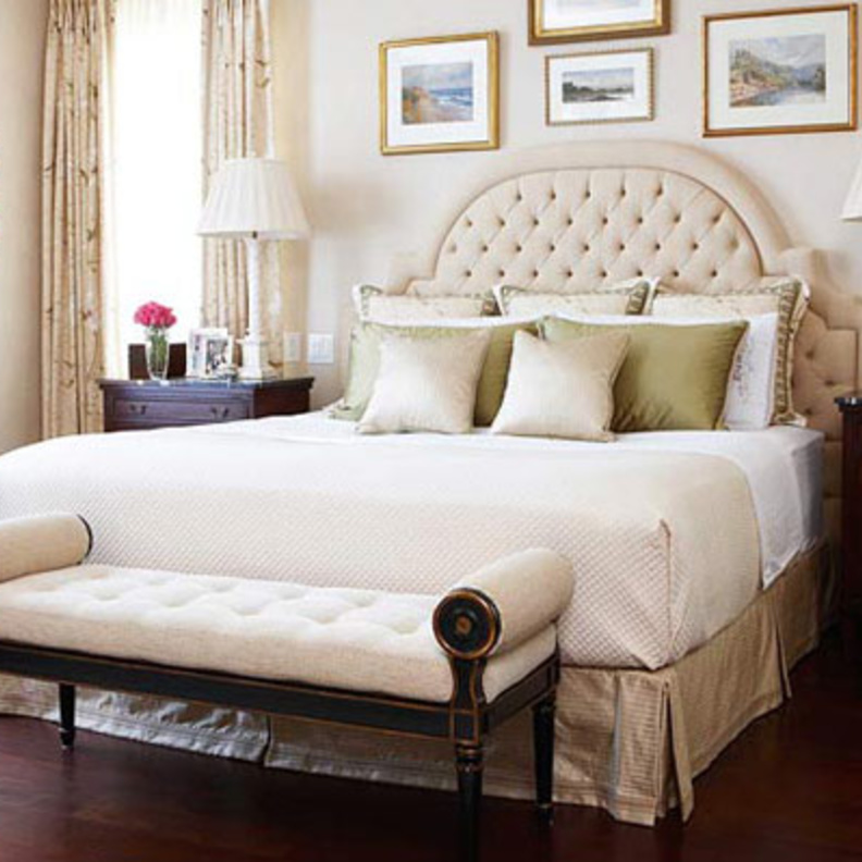 سرير بلوح مبطن لكافة أنماط الديكور