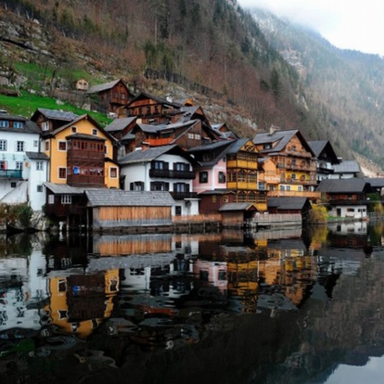 الصين تستنسخ بلدة نمساوية