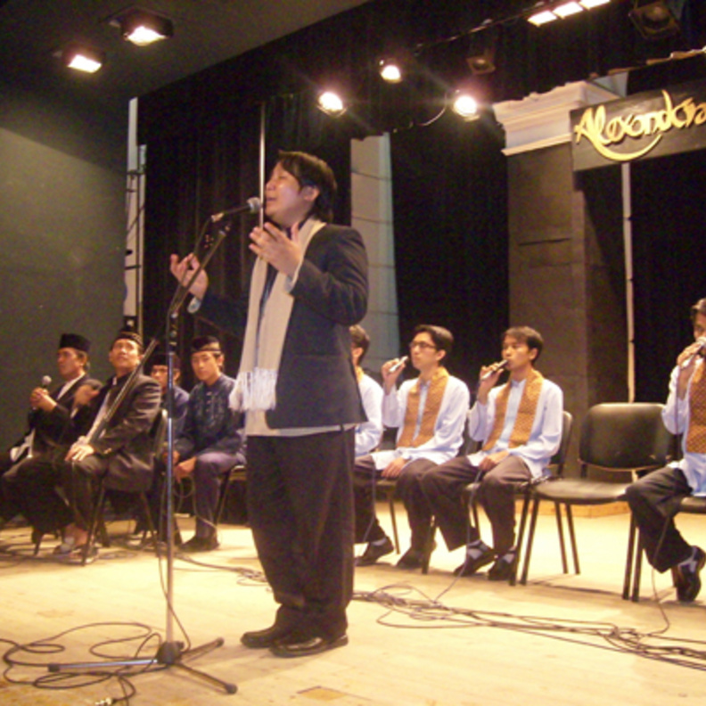 الاندونيسي نور أخياري : موسيقانا تخاطب النفس البشرية  