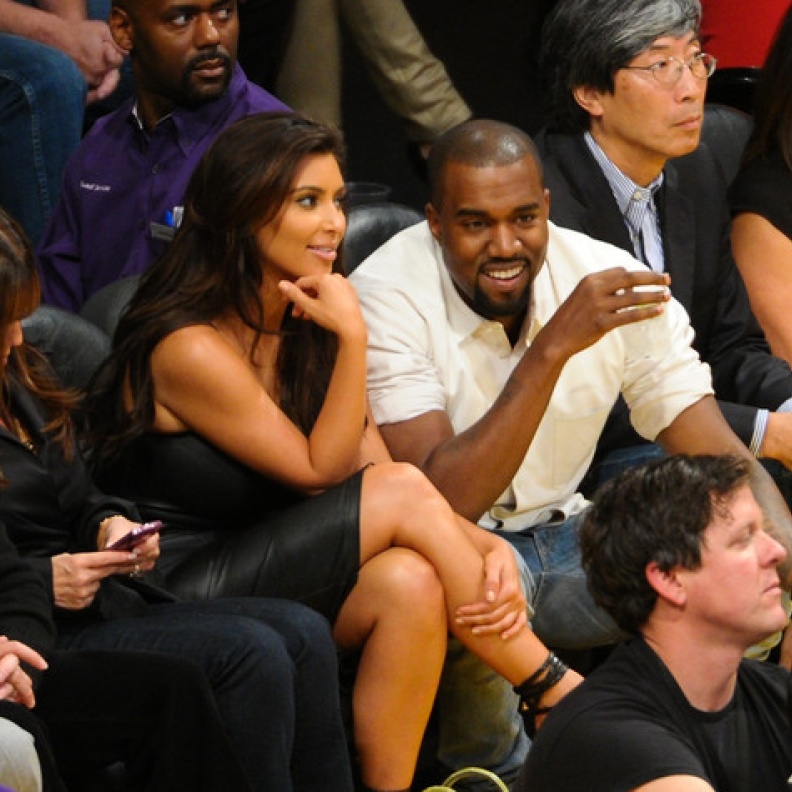 كيم كاردشيان تهدي صديقها لمبرغيني بـ750 ألف دولار