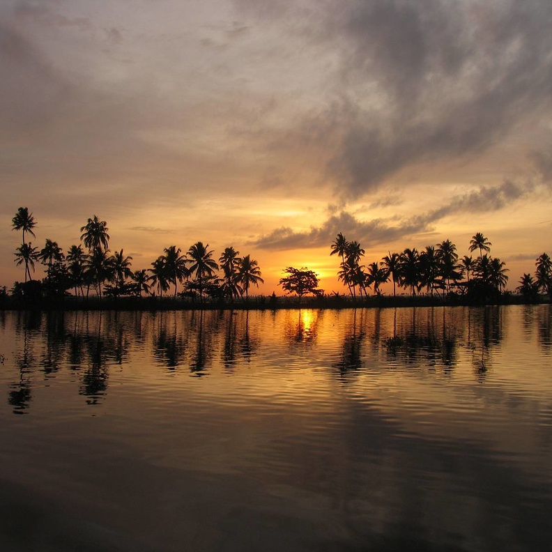 الهند تخدم سياح تاج محل بمطار دولي