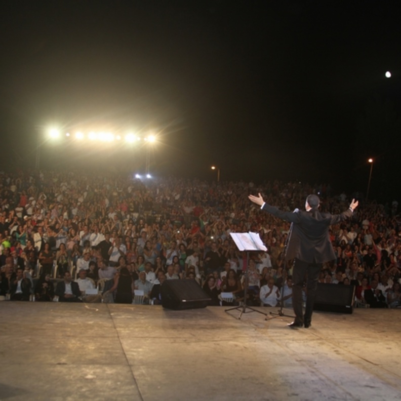 صابر الرباعي يسحر جمهوره