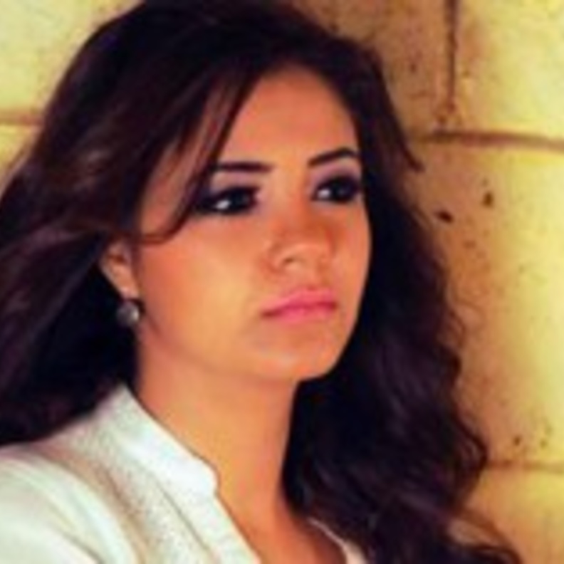 فيروز كراوية تحيى حفلاً بدار الأوبرا