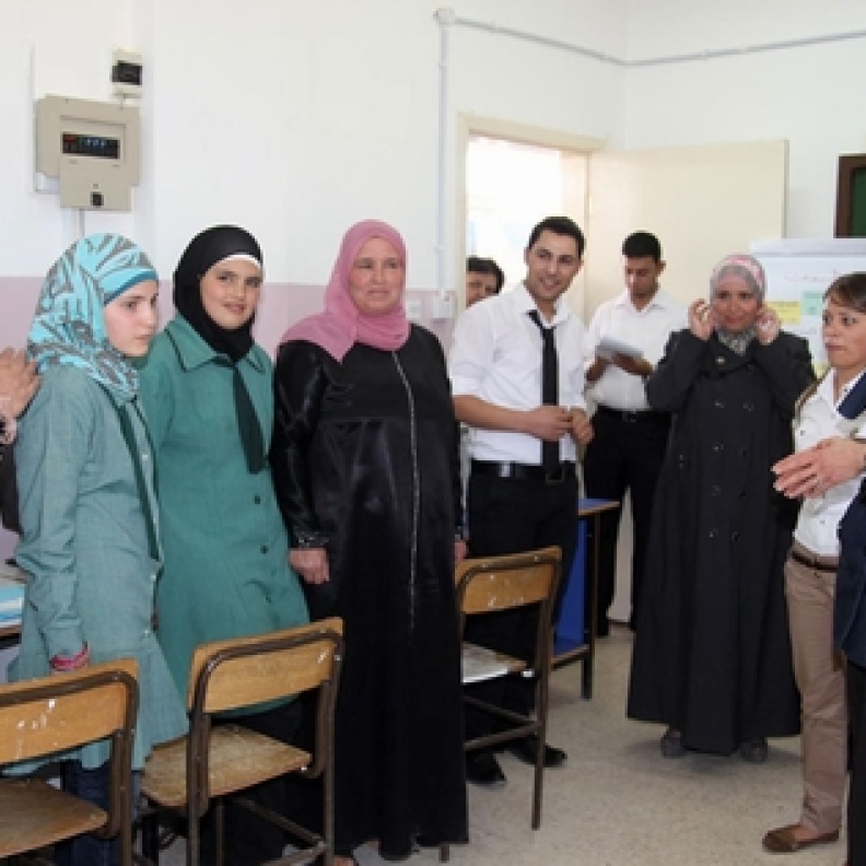 الملكة رانيا تطلق مبادرة شبابية اجتماعية في الكرك