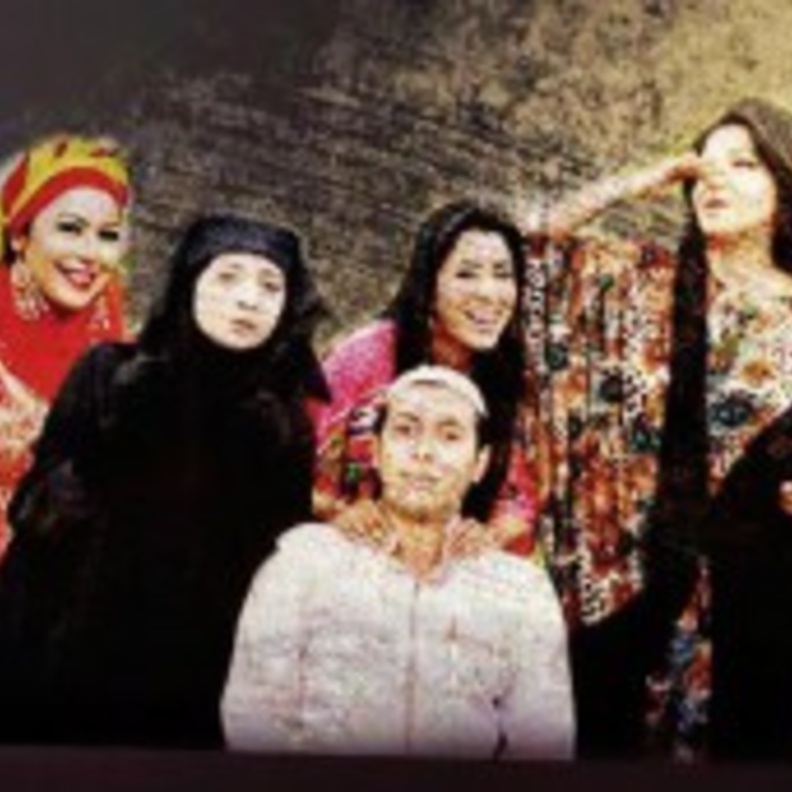 مصطفى شعبان يثير غضب زوجاته   
