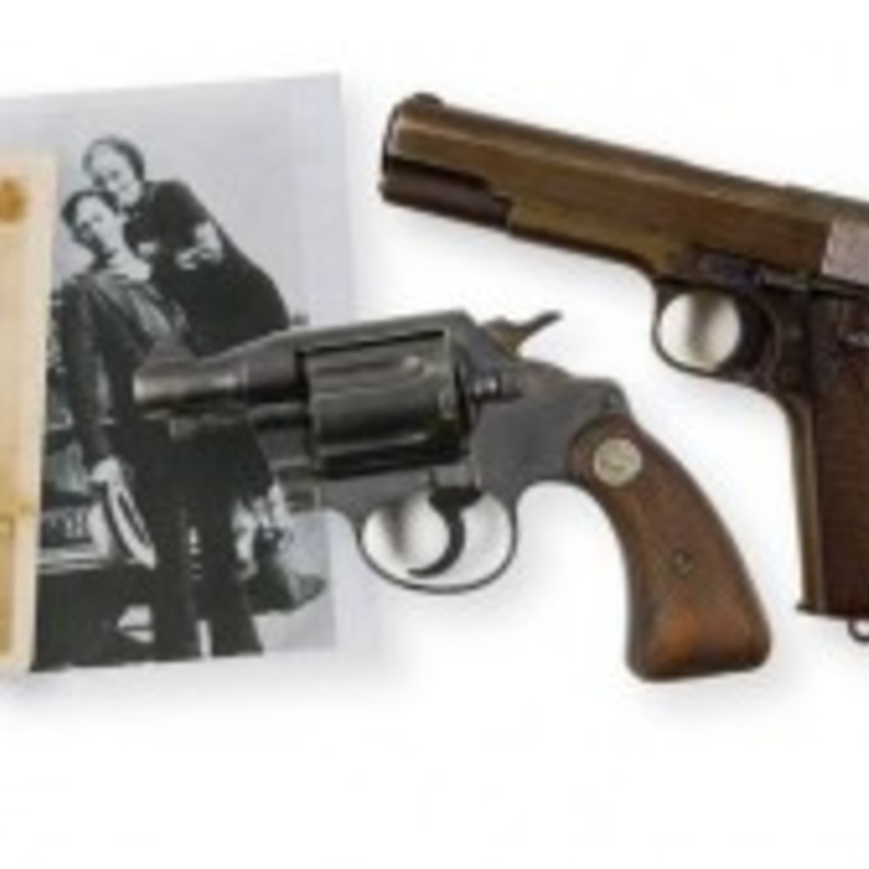  مسدسا بوني وكلايد