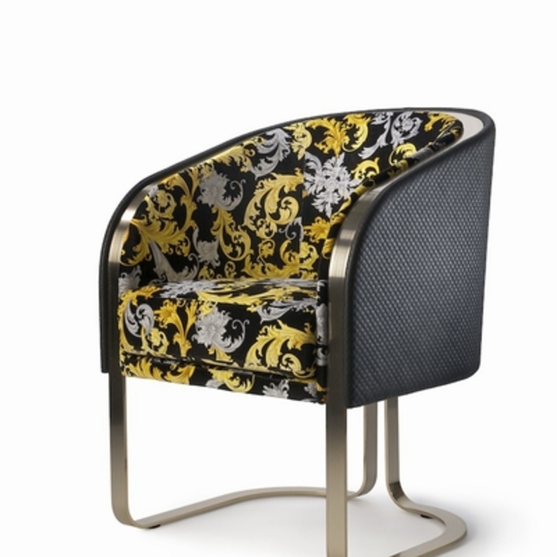 مجموعة "فرساتشي هوم"